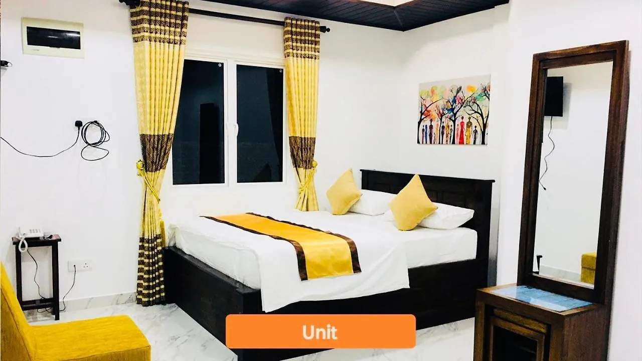 Ivory Laze Hotel Negombo Guest house