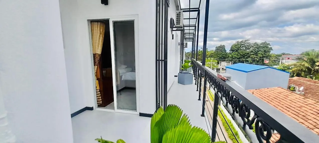 Guest house Ivory Laze Hotel Negombo
