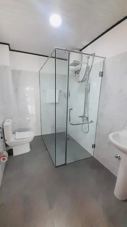 Ivory Laze Hotel Negombo Guest house